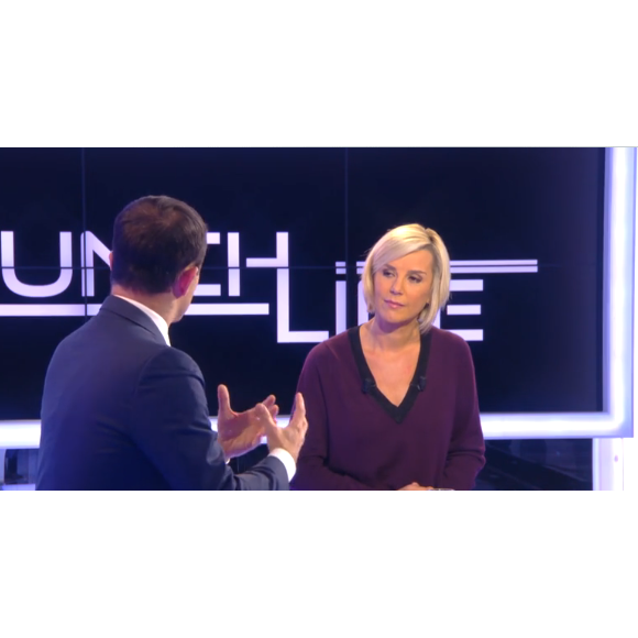 Benoît Hamon face à Laurence Ferrari dans "Punchline" sur C8 le 23 octobre 2016.