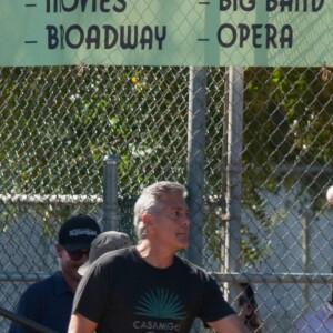 Amal Alamuddin-Clooney et son père Ramzi Alamuddin rendent visite à son mari George Clooney sur le tournage de 'Suburbicon' à Los Angeles, Californie, Etats-Unis, le 21 octobre 2016.