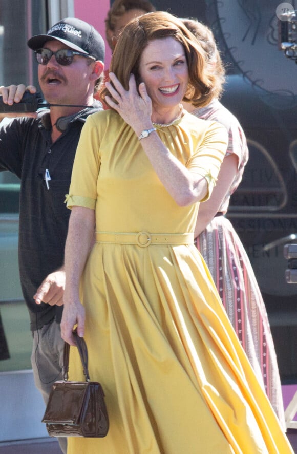 George Clooney et Julianne Moore sur le tournage du film 'Suburbicon' à Los Angeles, le 18 octobre 2016