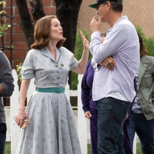 George Clooney et Julianne Moore sur le tournage de 'Suburbicon' à Los Angeles, le 17 octobre 2016