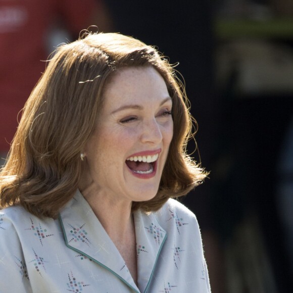 George Clooney et Julianne Moore sur le tournage de 'Suburbicon' à Los Angeles, le 17 octobre 2016