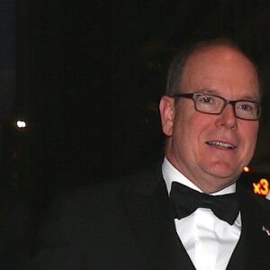 Le prince Albert II de Monaco et la princesse Charlene de Monaco à leur arrivée au Cipriani 25 Broadway pour le gala des Princess Grace Awards 2016, le 24 octobre 2016 à New York. La chorégraphe Camille A. Brown, le comédien Leslie Odom Jr. et l'actrice, chanteuse et productrice Queen Latifah ont notamment été primés.