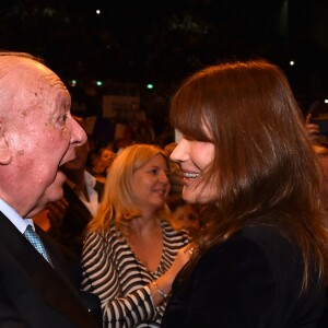 Jean-Claude Gaudin et Carla Bruni-Sarkozy - Nicolas Sarkozy en meeting à la salle Vallier à Marseille pour la campagne des primaires de la droite et du centre en vue de l'élection présidentielle de 2017, le 27 octobre 2016. © Bruno Bébert/Bestimage