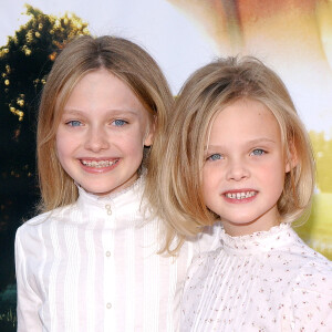 Dakota Fanning et Elle Fanning à Los Angeles, le 9 octobre 2005.