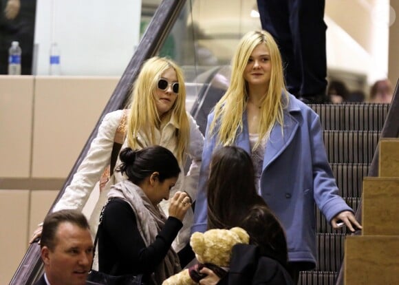 Dakota et Elle Fanning à Los Angeles, le 7 janvier 2013.