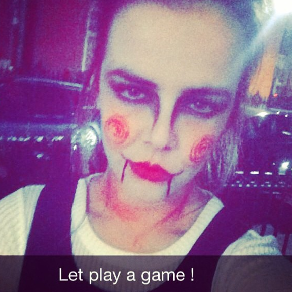 Pauline Ducruet inspirée par Saw lors d'Halloween 2014 à Londres, photo publiée sur son compte Instagram.