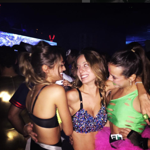 Pauline Ducruet et ses amies en soirée lors d'Halloween 2015 à New York, photo publiée sur son compte Instagram.