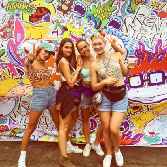 Pauline Ducruet sur Governors Island avec ses amies, photo publiée sur son compte Instagram.