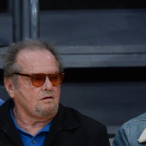 Jack Nicholson et son fils Ray Nicholson assistent au match Los Angeles Lakers vs. Golden State Warriors au Staples Center. Los Angeles, le 4 novembre 2016.