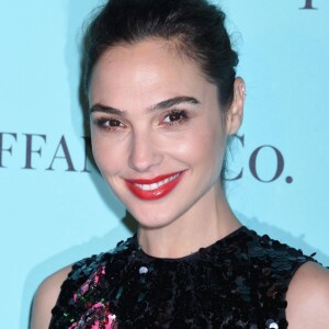 Gal Gadot à la soirée de réouverture de la boutique Tiffany & Co. à Beverly Hills le 13 octobre 2016