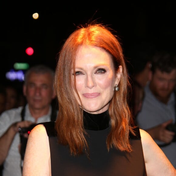 Julianne Moore au défilé de mode Tom Ford F/W 2016 à New York, le 7 septembre 2016 © Sonia Moskowitz/Globe Photos via Zuma/Bestimage