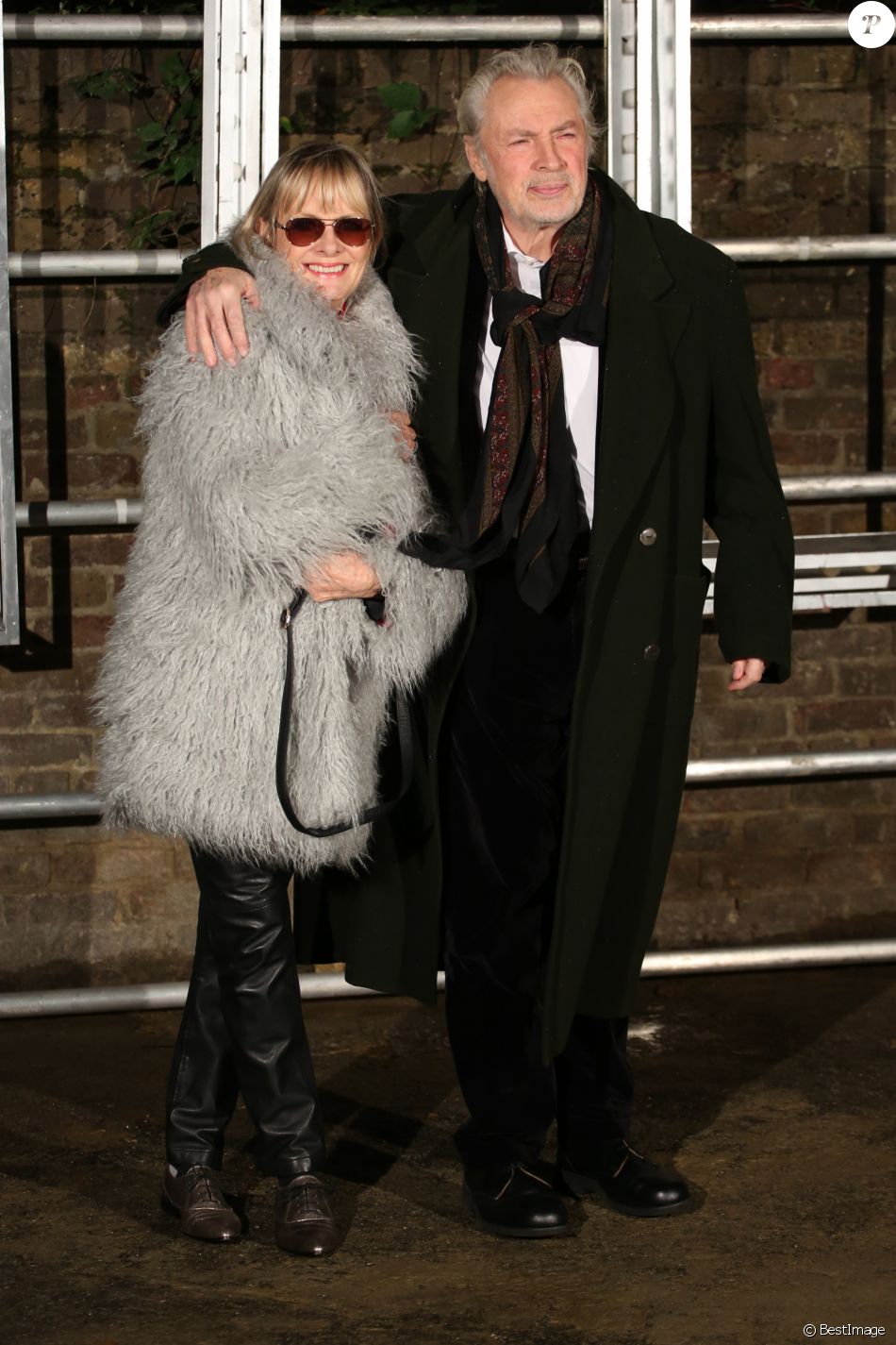 Twiggy et son mari Leigh Lawson - Présentation Stella McCartney (collections croisière 2017 et pour hommes) aux Abbey Road Studios. Londres, le 10 novembre 2016.