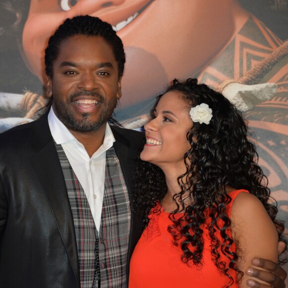 Anthony Kavanagh et Cerise Calixte (voix de Vaiana) - Avant-première du film d'animation "Vaiana, la légende du bout du monde" au Cinéma le Grand Rex à Paris, France, le 15 novembre 2016. © Veeren/Bestimage