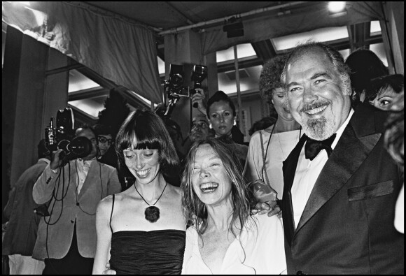 Shelley Duvall, Sissy Spacek et Robert Altman lors de la présentation du film Trois femmes au Festival de Cannes en 1977