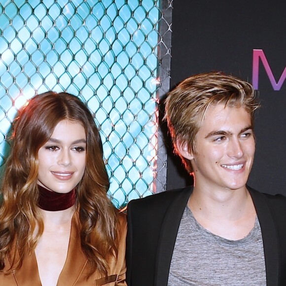 Rande Gerber, sa femme Cindy Crawford et leurs enfants Kaia Jordan Gerber, Presley Walker Gerber - Soirée Maybelline lors de la Fashion Week à New York City, le 8 septembre 2016. © Charles Guerin/Bestimage