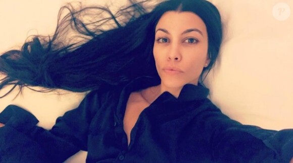 Kourtney Kardashian se montre au naturel sur une photo publiée sur Instagram le 25 novembre 2016