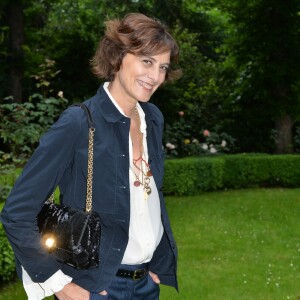 Inès de La Fressange - Cocktail italien organisé par les Jeunes Donateurs et Mécènes du Comité Français pour la Sauvegarde de Venise à l'Hôtel de Gallifet, siège de l'Institut Culturel Italien à Paris, France le 15 Juin 2016. © Veeren / Bestimage