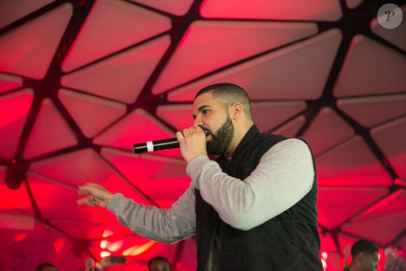 Drake au VIP Room d'Abu Dhabi, an marge du Grand Prix de F1, le 27 novembre 2016.