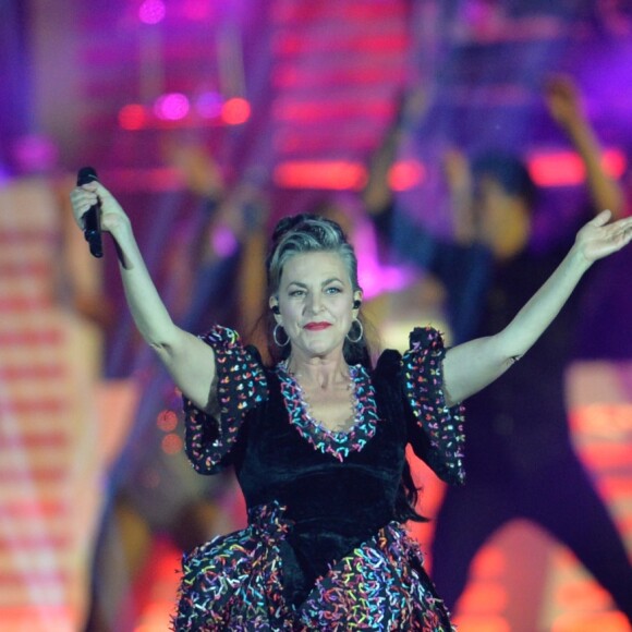 Lio lors du Concert Stars 80 au Stade de France à Saint-Denis le 9 mai 2015.