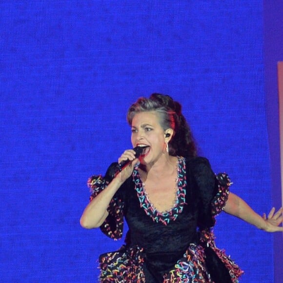 Lio lors du Concert Stars 80 au Stade de France à Saint-Denis le 9 mai 2015.