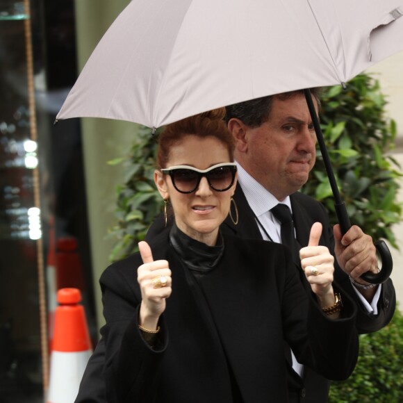 Céline Dion quitte son hôtel à Paris. Le 3 juillet 2016