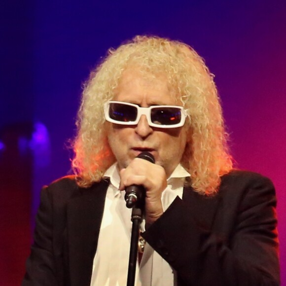 Exclusif - Michel Polnareff lors de son concert à la patinoire de Mériadeck à Bordeaux, France, le 30 novembre 2016.  © Patrick Bernard-Quentin Salinier/Bestimage