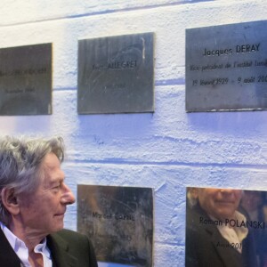 Roman Polanski est venu présenter le cycle Polanski à l'institut Lumière et dévoile une plaque à son nom rue du Premier film à Lyon, le 25 avril 2016. © Vincent Dargent/Bestimage