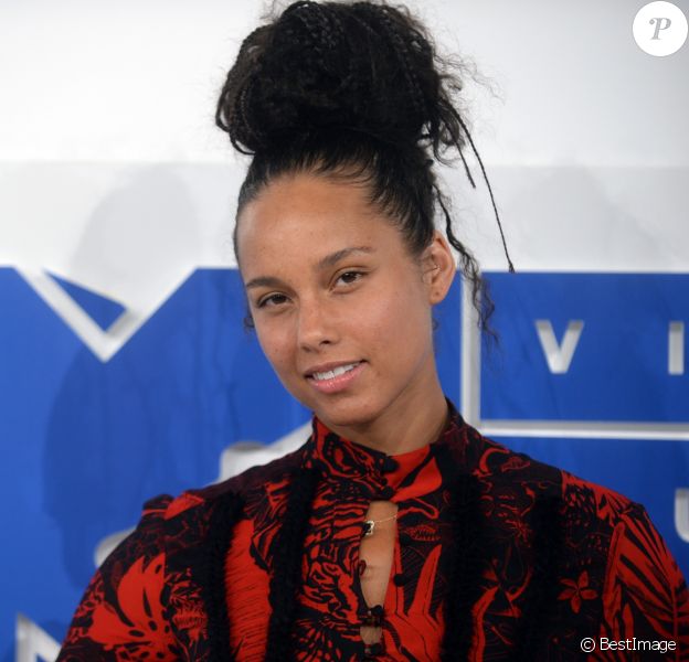 Alicia Keys à la soirée des MTV Video Music Awards 2016 à Madison Square Garden à New York, le 28 aout 2016.