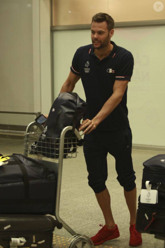 Exclusif - Grégory Mallet à l'aéroport de Rio de Janeiro pour participer aux Jeux Olympiques, le 25 juillet 2016.