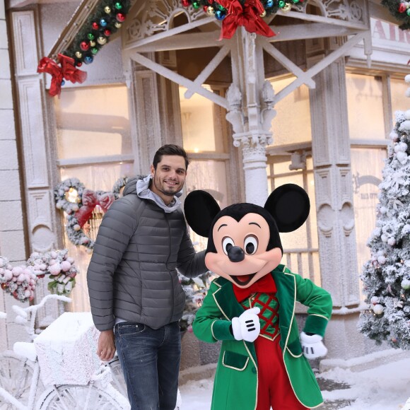 Florent Manaudou au Noël de Disneyland Paris. Le 9 novembre 2016 © Disneyland Paris via Bestimage