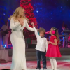 Mariah Carey sur scène avec ses jumeaux Monroe et Moroccan lors de son concert à New York. Photo publiée sur Instagram, le 10 décembre 2016