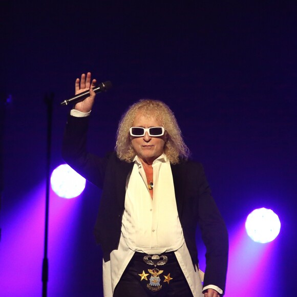 Exclusif - Michel Polnareff lors de son concert à la patinoire de Mériadeck à Bordeaux, le 30 novembre 2016. © Patrick Bernard-Quentin Salinier/Bestimage