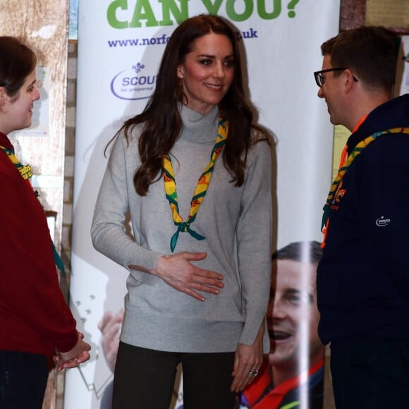 La duchesse Catherine de Cambridge célébrait le 14 décembre 2016 les 100 ans de l'association de scouts des Louveteaux à King's Lynn, dans le Norfolk.