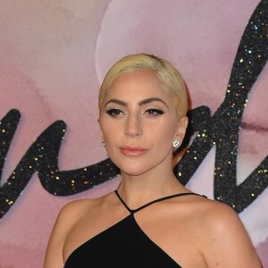 Lady Gaga au Fashion Awards 2016 au Royal Albert Hall à Londres, le 5 décembre 2016 F