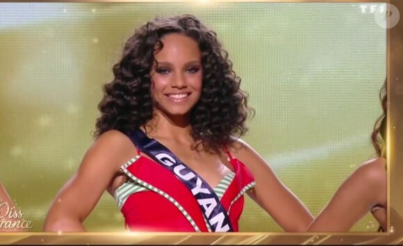 Miss Guyane 2016 : Alicia Aylies - Les 12 demi-finalistes du concours Miss France 2017. Sur TF1, le 17 décembre 2016. 