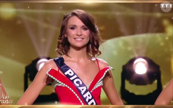 Miss Picardie 2016 : Myrtille Cauchefer - Les 12 demi-finalistes du concours Miss France 2017. Sur TF1, le 17 décembre 2016. 