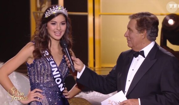 Miss Réunion 2016 : Ambre Nguyen - Les 12 demi-finalistes se présentent. Concours Miss France 2017. Sur TF1, le 17 décembre 2016. 