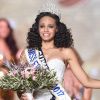 La Miss Guyane, Alicia Aylies, est élue Miss France 2017 - Concours Miss France 2017. Sur TF1, le 17 décembre 2016.