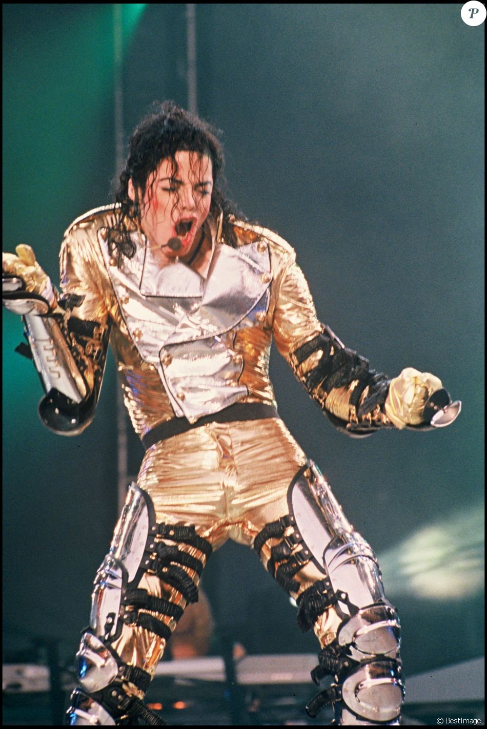 Michael Jackson en concert à Londres, en 1997. Purepeople