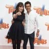 Zooey Deschanel et son mari Jacob Pechenik à la première de Trolls au théâtre The Regency Village à Westwood, le 23 octobre 2016