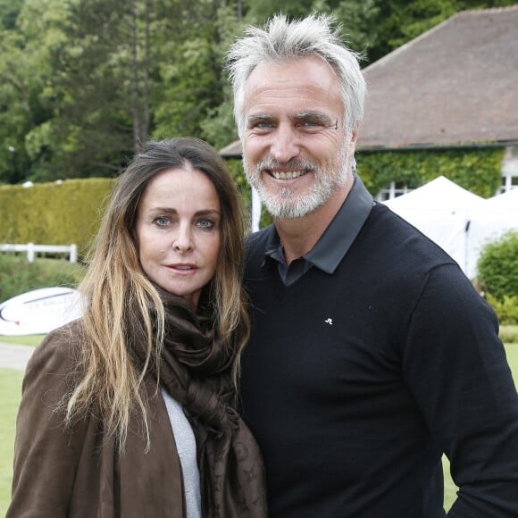 David Ginola et sa femme Coraline - La 15ème édition des Balles Blanches au Golf du Prieuré à Sailly, le 2 juin 2015.