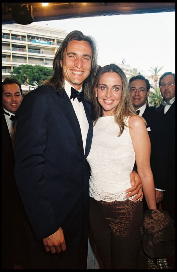 David Ginola et sa femme Coraline lors de la soirée d'ouverture du festival de Cannes en 1998.