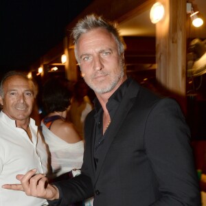 David Ginola à la soirée annuelle tropézienne organisée par Marcel Campion au restaurant "La Bouillabaisse Plage", le 5 août 2016.