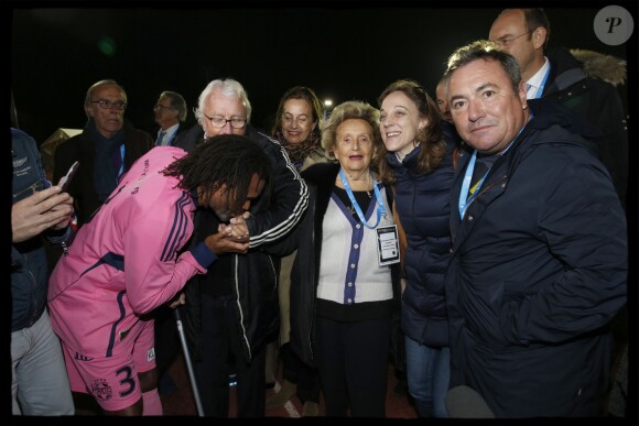 Exclusif - Christian Karembeu, Jacques Vendroux, Anne Barrère, Bernadette Chirac, Danuta Pieter, Fabien Onteniente, Michel Vialay - Match de football caritatif organisé par le Variétés Club de France au profit de l'association "+ de Vie" présidée par Bernadette Chirac et de l'association "Urma" présidée par Laurent Blanc au stade Jean-Paul David à Mantes-la-Jolie le 11 octobre 2016. © Alain Guizard/Bestimage