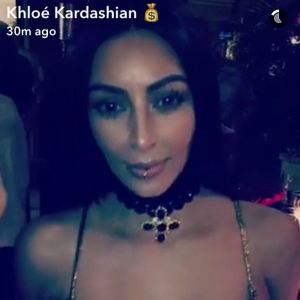 Kim Kardashian fête Noël en famille, le 24 décembre 2016.