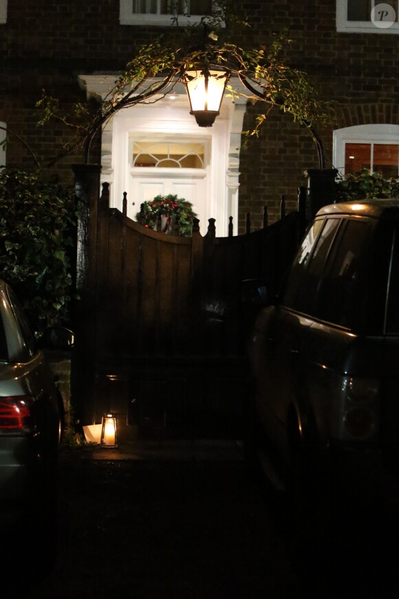 Bougie devant le domicile de George Michael à Londres après l'annonce de sa mort le 25 décembre 2016 à Londres le 26 décembre 2016