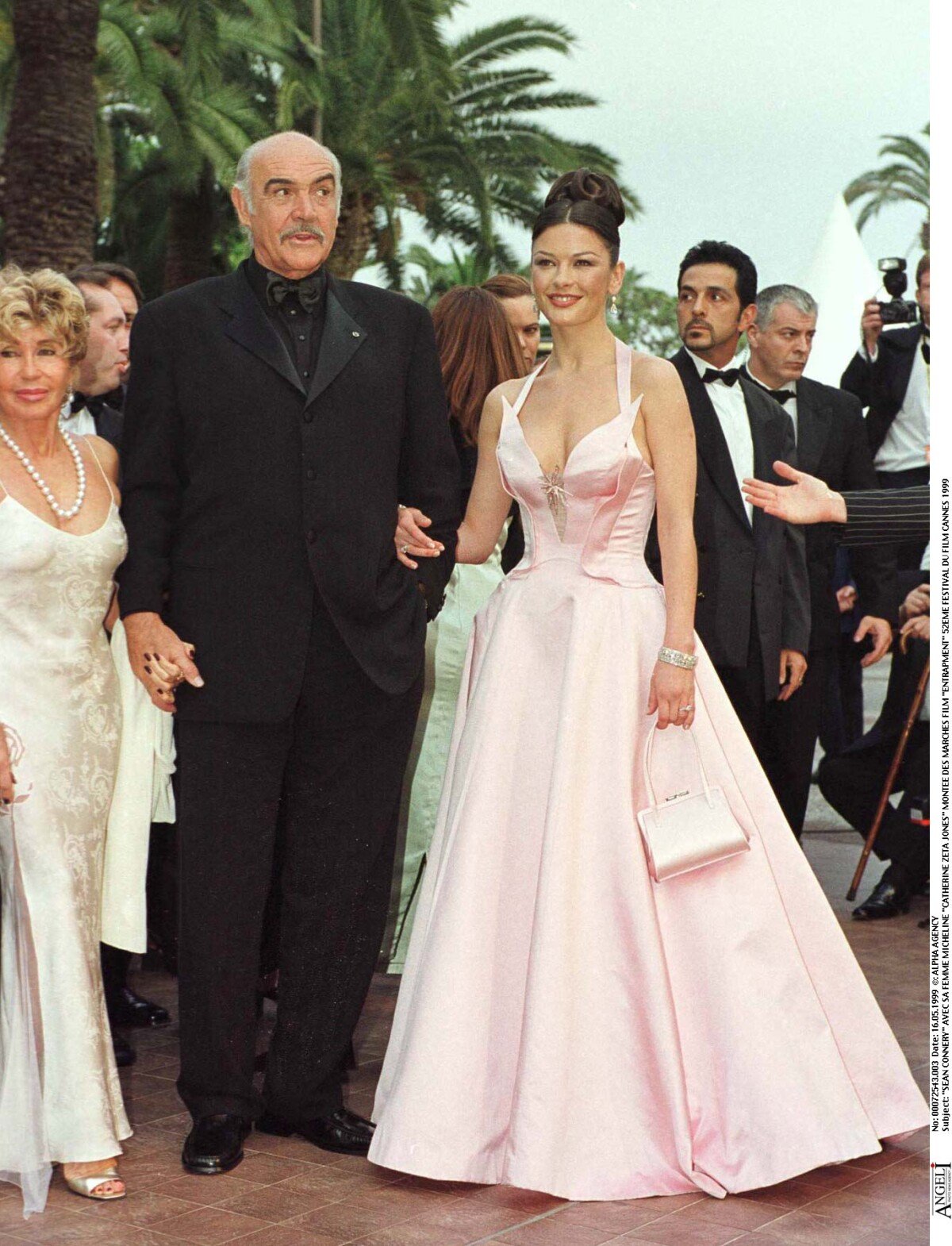 Photo Catherine ZetaJones et Sean Connery Montée de marches du