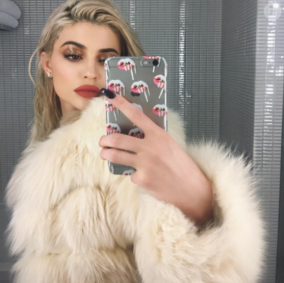 Les selfies préférés de 2016 de Kylie Jenner.