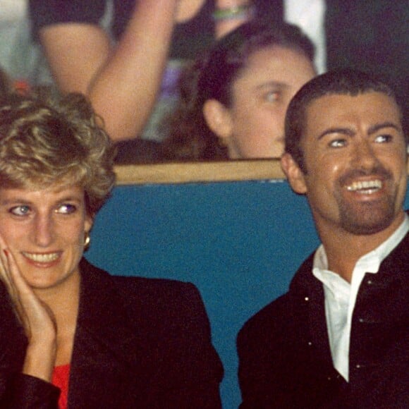 La princesse Diana et George Michael ensemble en public en 1994.