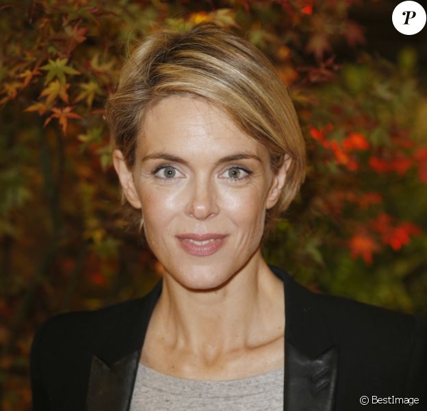 Julie Andrieu La Mort De Sa Mere Nicole Courcel C Est Encore